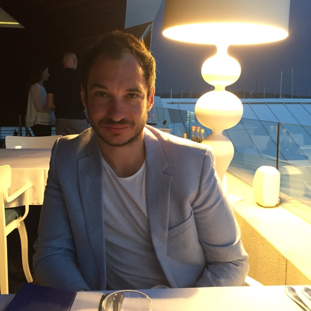 lucrezia millarini husband simon kurs