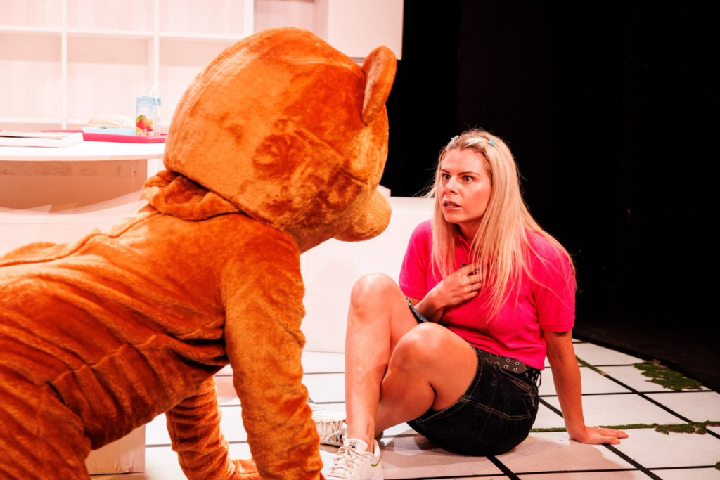 siddy holloway real name