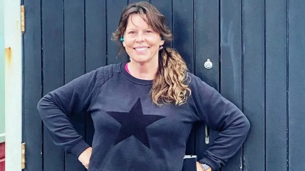 petra exton joe wilkinson wife