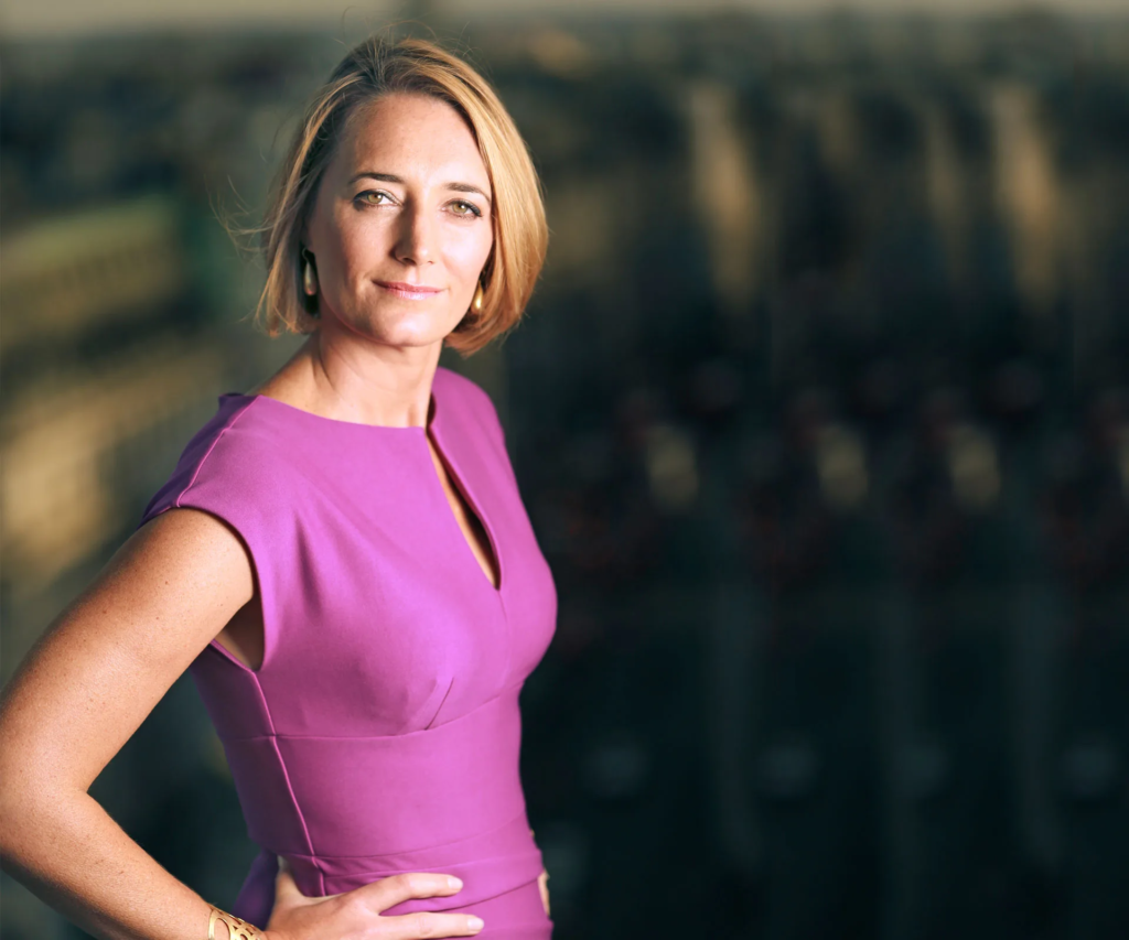 lucy hockings height