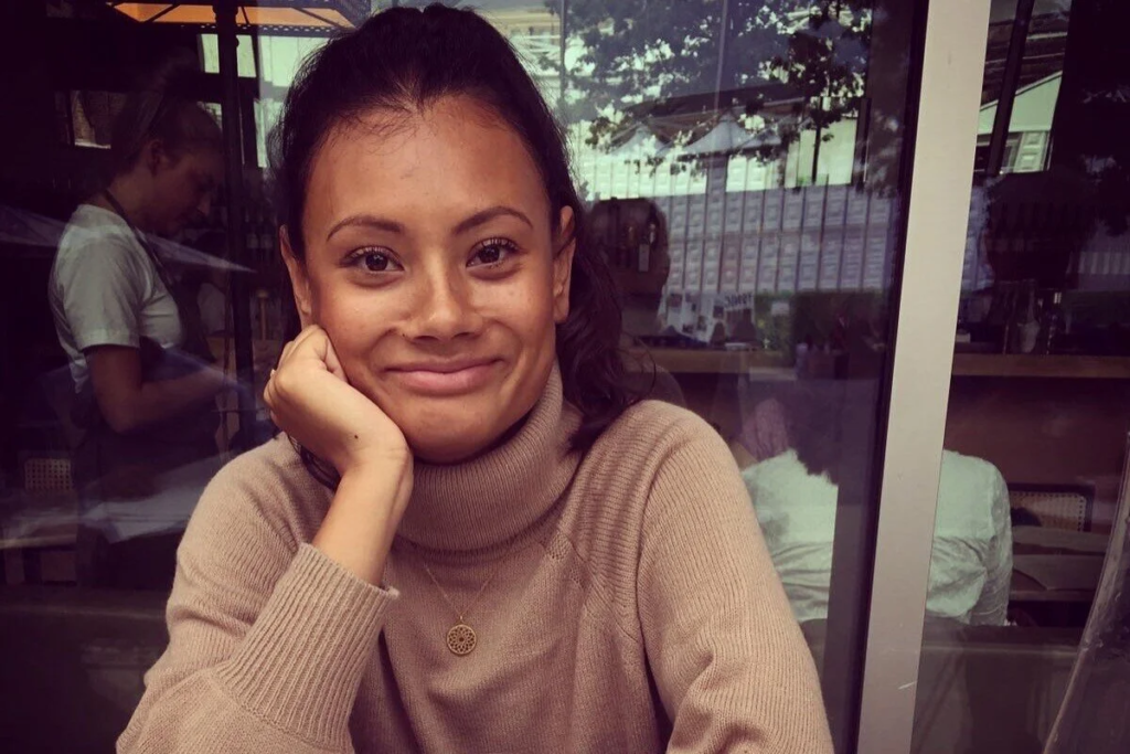 serena barker singh parents